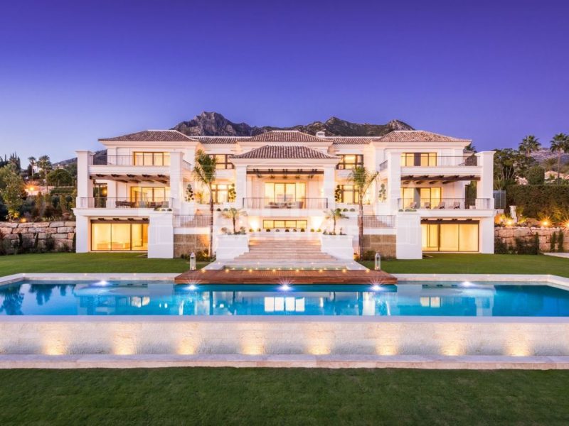 Villa for sale in Nagüeles-Milla de Oro, Marbella, Málaga (Spain)