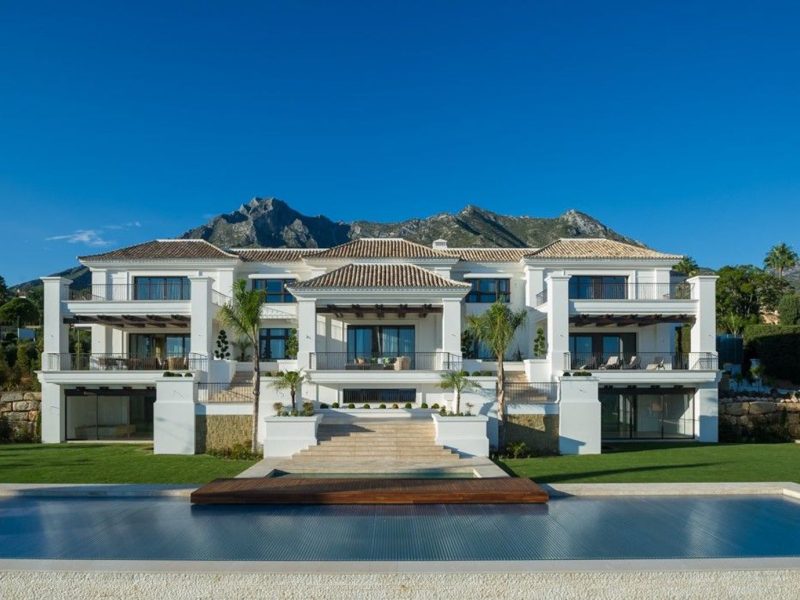 Villa for sale in Nagüeles-Milla de Oro, Marbella, Málaga (Spain)