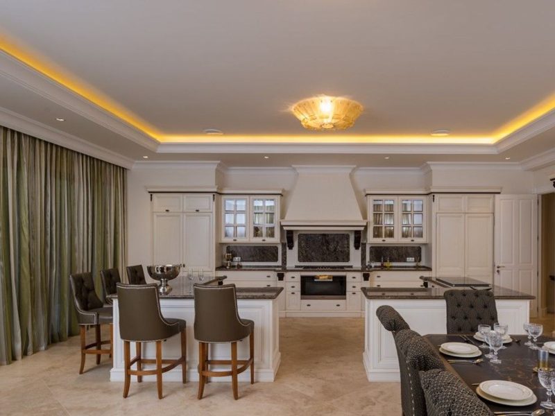 Villa for sale in Nagüeles-Milla de Oro, Marbella, Málaga (Spain)