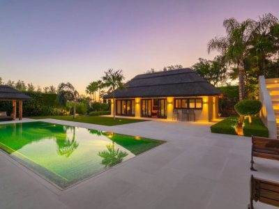 Villa for sale in Nagüeles-Milla de Oro, Marbella, Málaga (Spain)