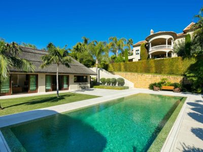 Villa for sale in Nagüeles-Milla de Oro, Marbella, Málaga (Spain)