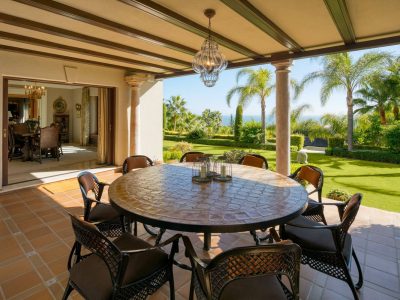 Villa for sale in Nagüeles-Milla de Oro, Marbella, Málaga (Spain)