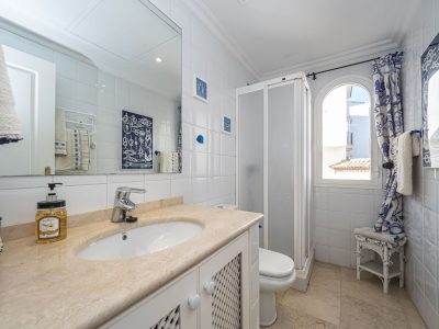 Apartment for sale in Nueva Andalucía, Marbella, Málaga (Spain)