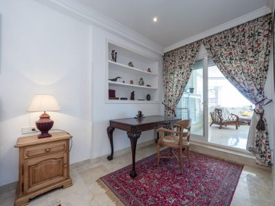 Apartment for sale in Nueva Andalucía, Marbella, Málaga (Spain)