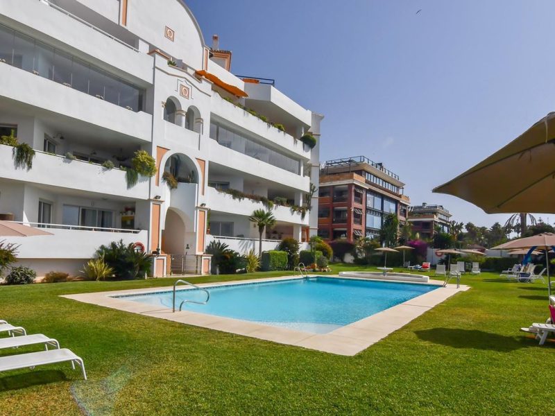 Apartment for sale in Nueva Andalucía, Marbella, Málaga (Spain)