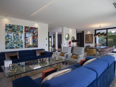 Villa til salg i Nueva Andalucía, Marbella, Málaga (Spanien)