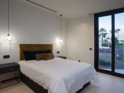 Villa til salg i Nueva Andalucía, Marbella, Málaga (Spanien)